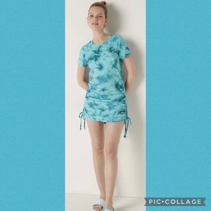 Victoria's Secret pink terry ruched side dress
Tie Dye VS Size Large So Cute L